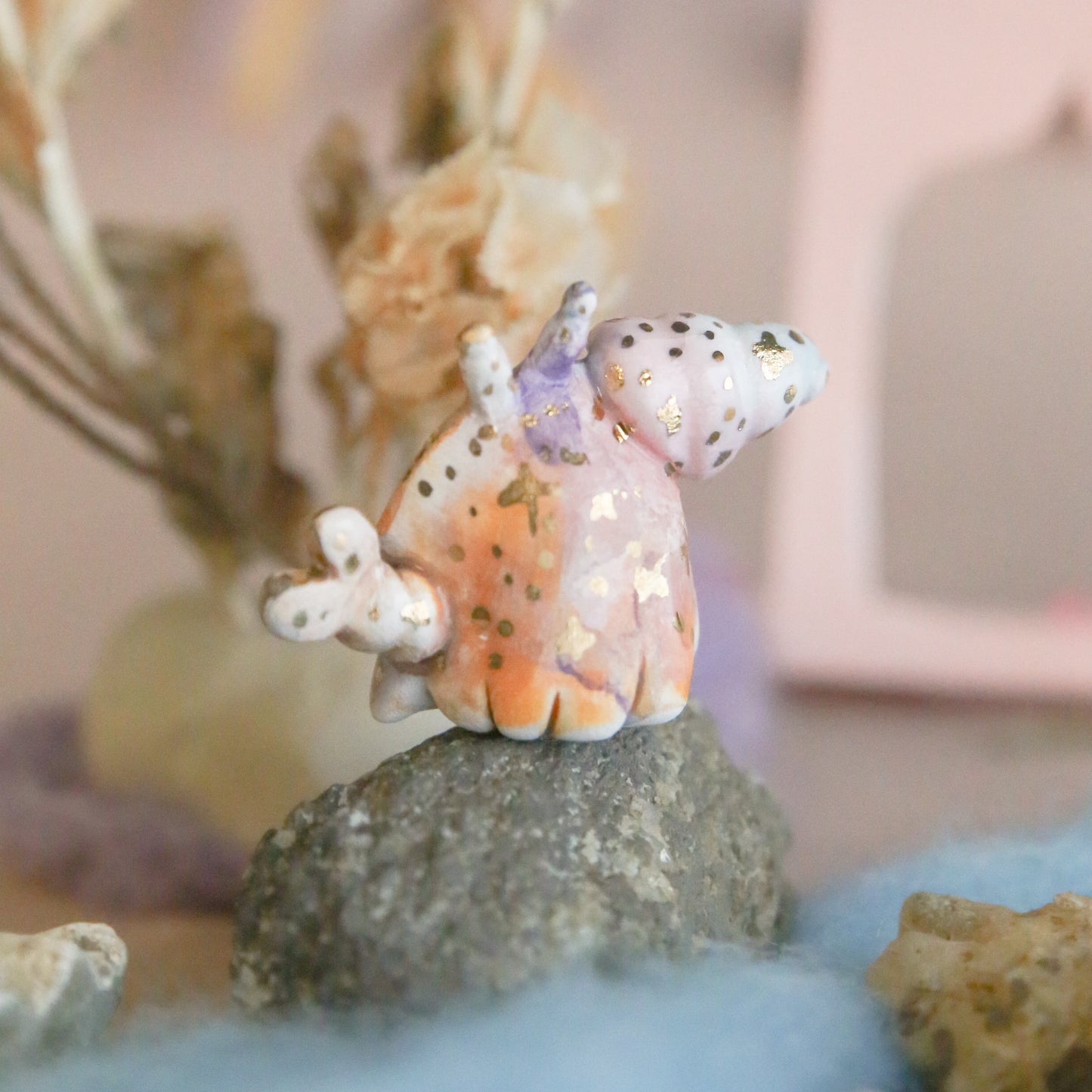 hermit crab weirlding spirit ghostie