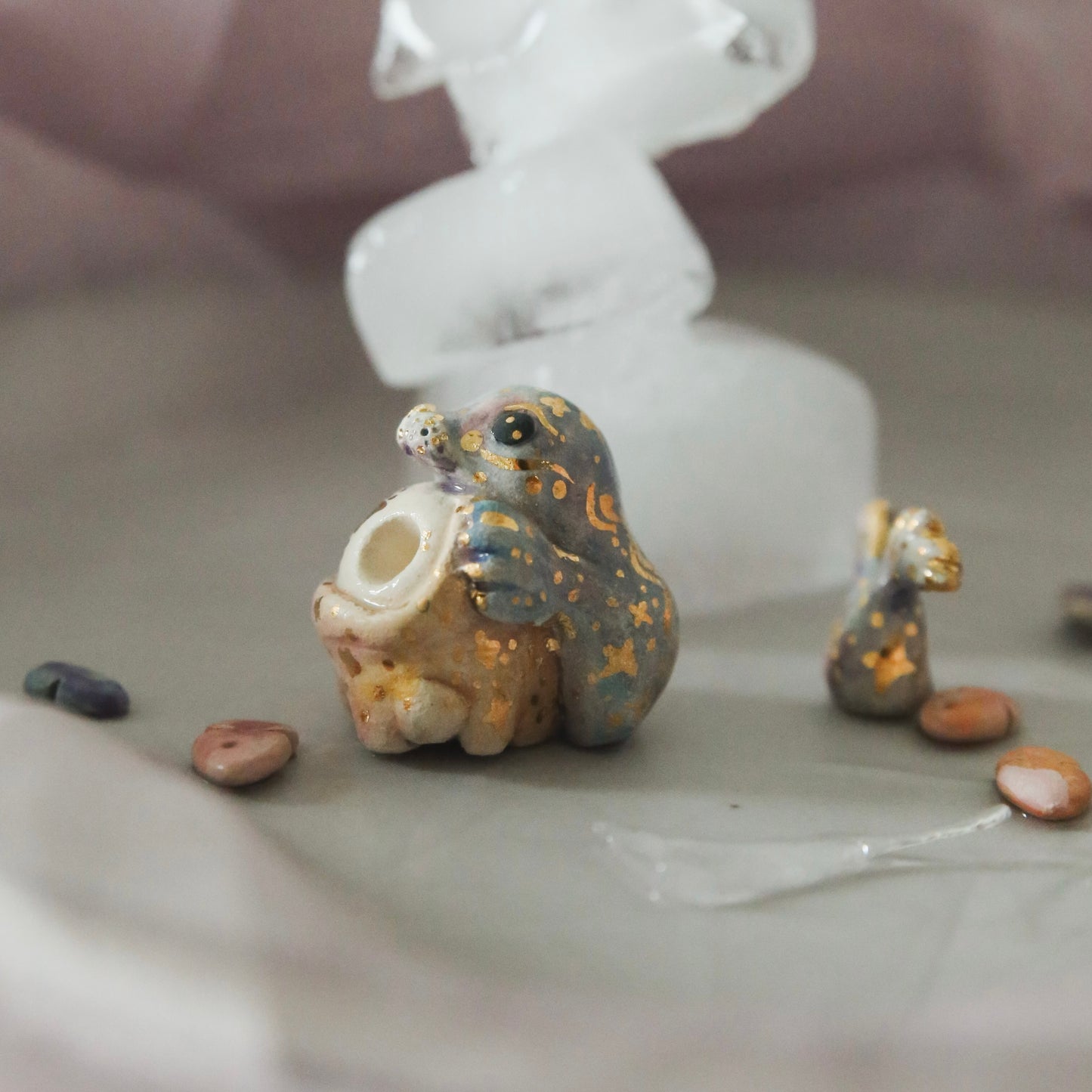 seal weirdling familiar ghostie