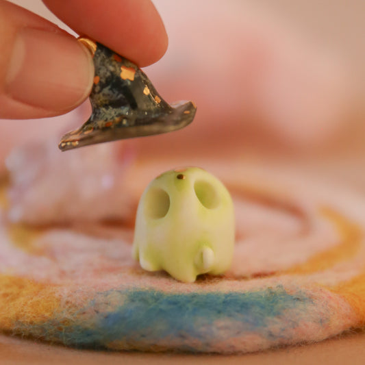 elphaba spirit ghostie