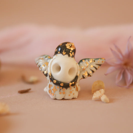 magpie spirit ghostie