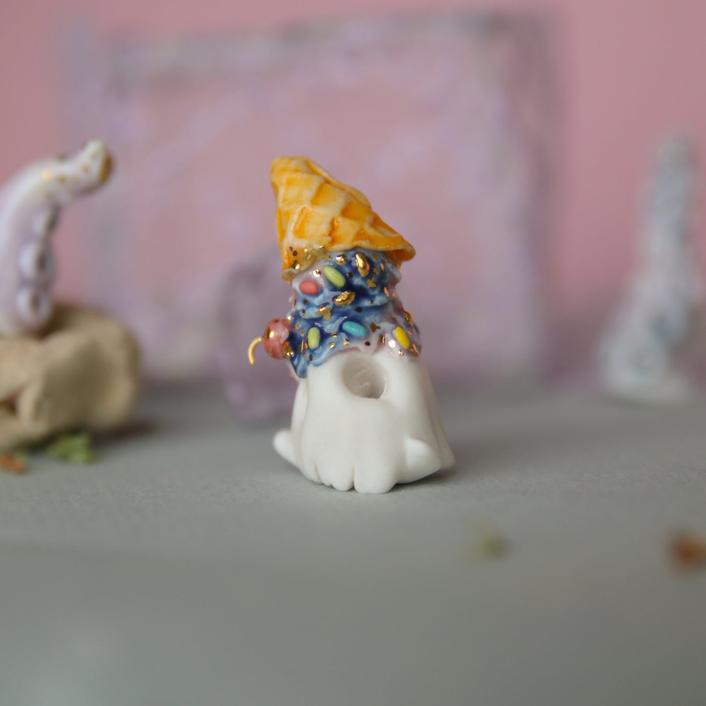 ice cream spirit ghostie