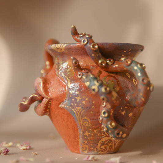 octopus medusa planter/vase vessel
