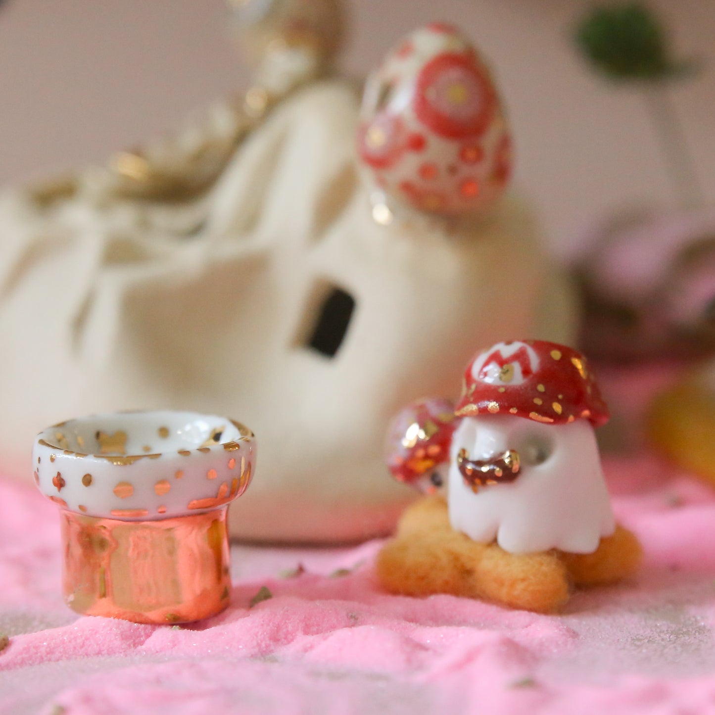 mario ghostie & an almost golden pipe