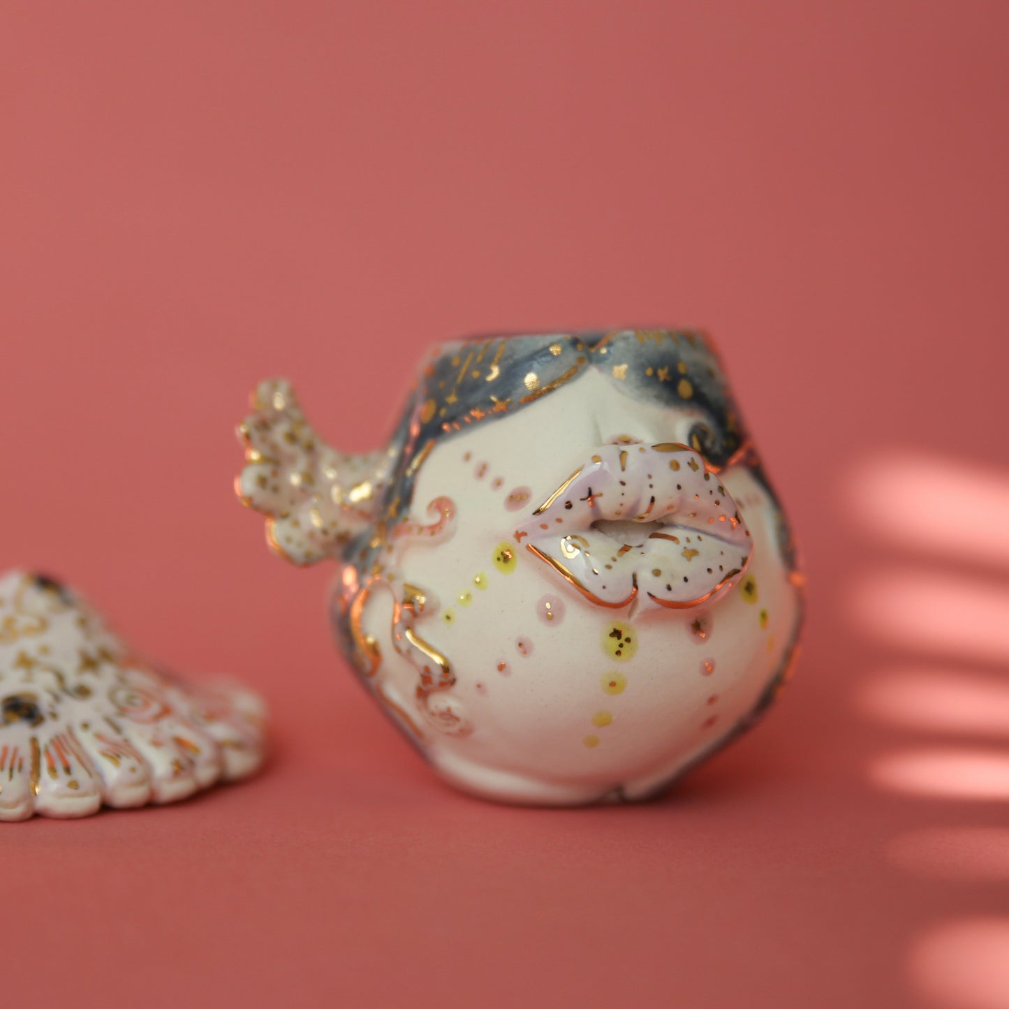 tui the mushroom bud vase + vessel sculpture