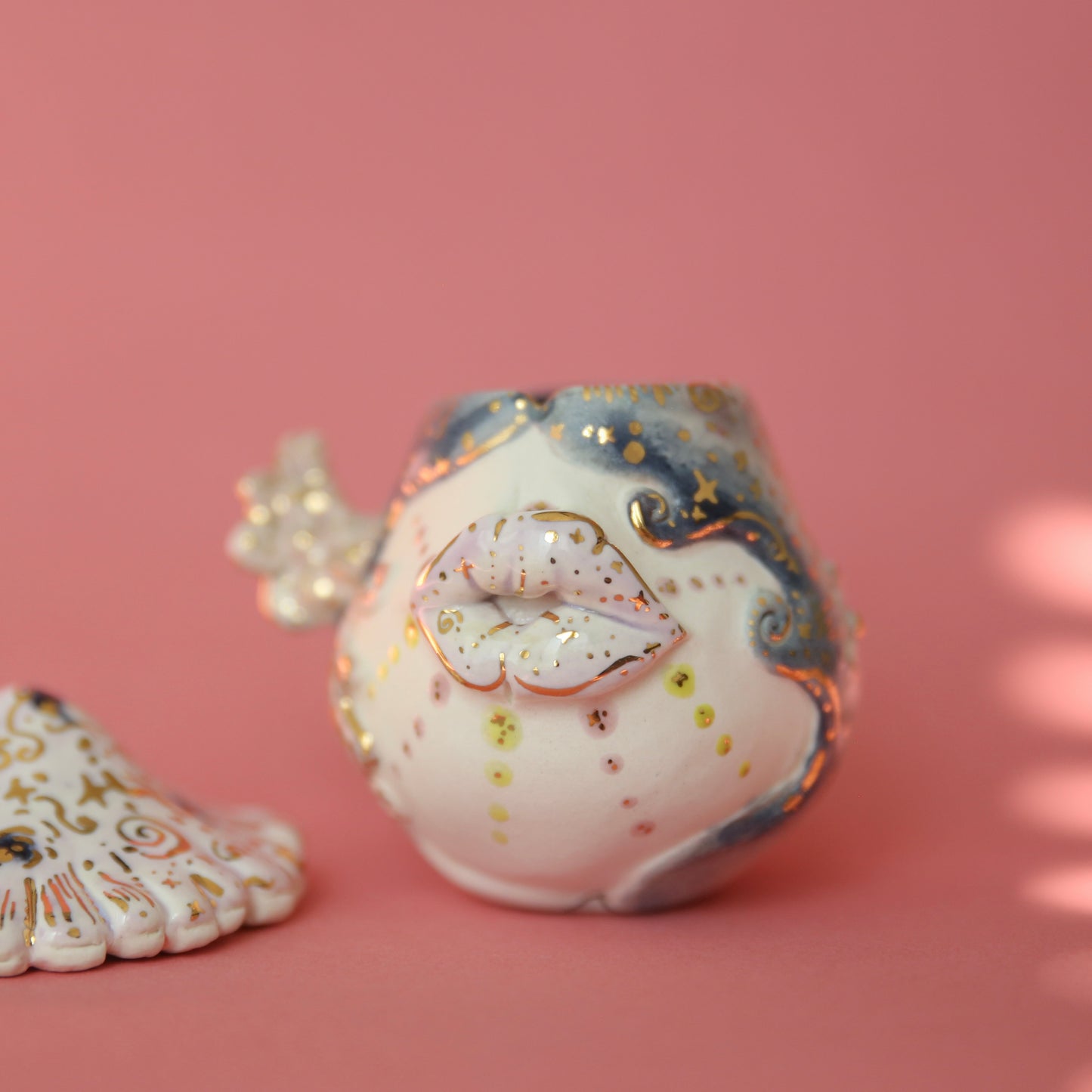 tui the mushroom bud vase + vessel sculpture